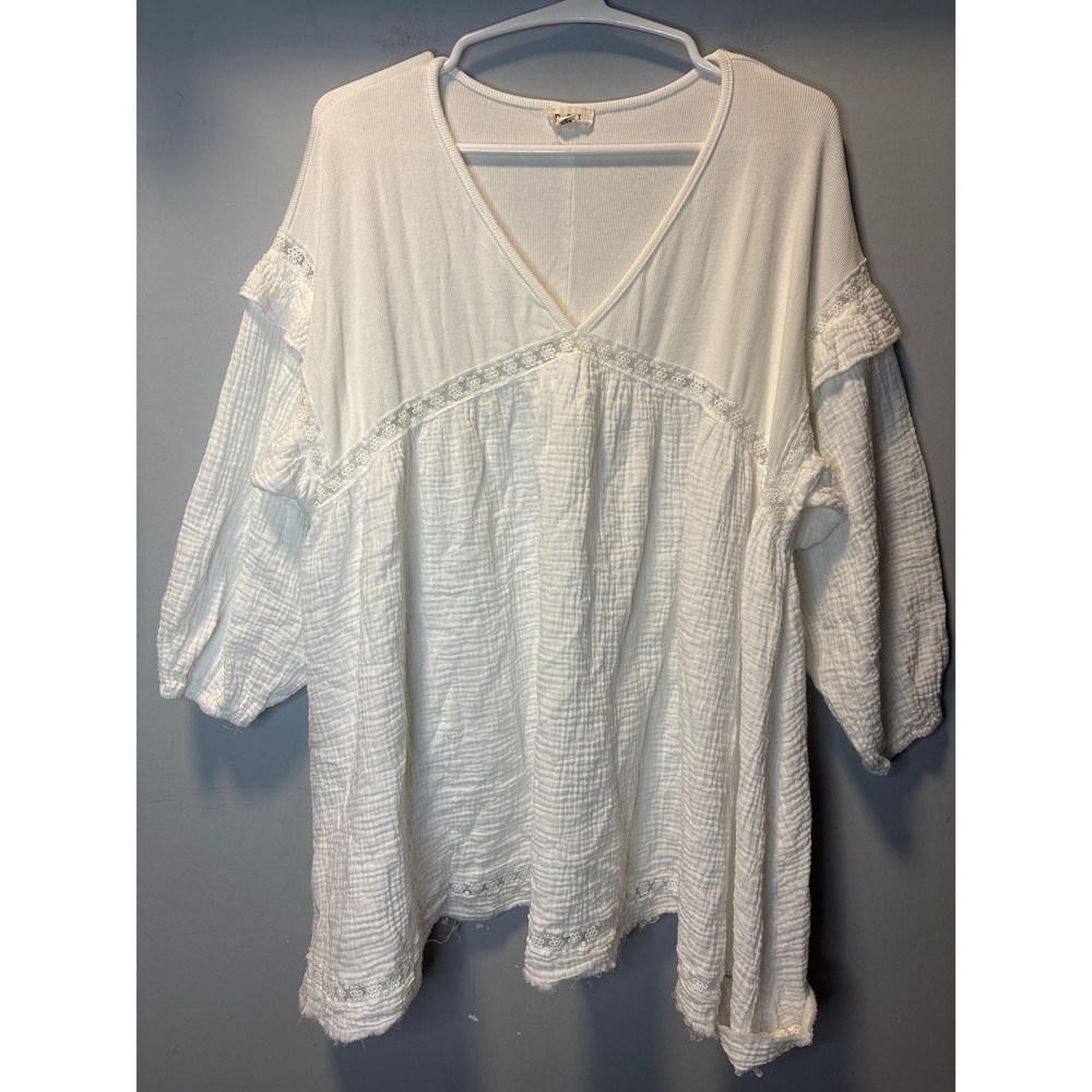 POL White Oversized Gauze Lace Trim Babydoll Tunic Top Raw Hem Boho V-Neck Small